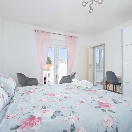 In - Istrien 46933 Appartement Poreč