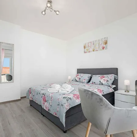 In - Istrien 46933 Appartement Poreč